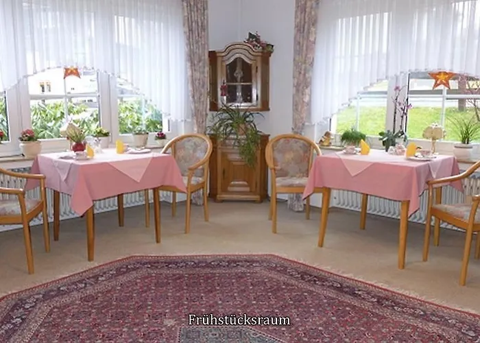Haus Linden Pensión 3*